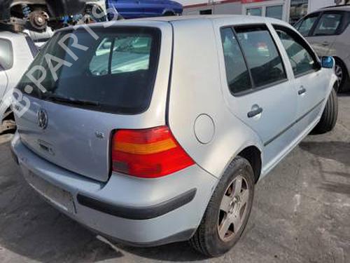 Zderzak tylny VW GOLF IV (1J1) 1.6 | BP30763108C8