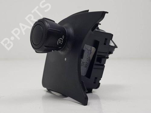 Used Switch Switch RENAULT SCÉNIC II (JM0/1_) 1.9 dCi (JM0G, JM12, JM1G, JM2C) (120 hp) 11807739 11807739