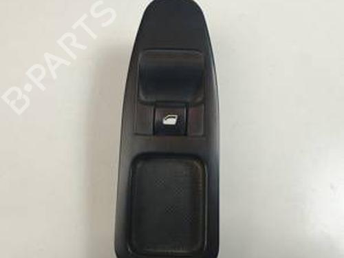 Used Right front window switch PEUGEOT EXPERT Van (VF3A_, VF3U_, VF3X_) 1.6 HDi 90 8V (90 hp) 30559196