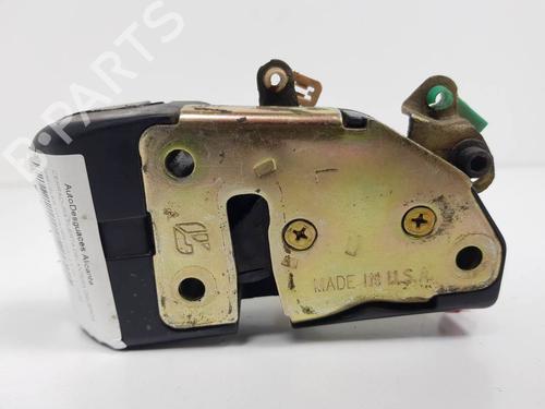 Used Front left lock Front left lock CHRYSLER VOYAGER / GRAND VOYAGER III (GS_, NS_) 2.5 TD (116 hp) 8637794 8637794