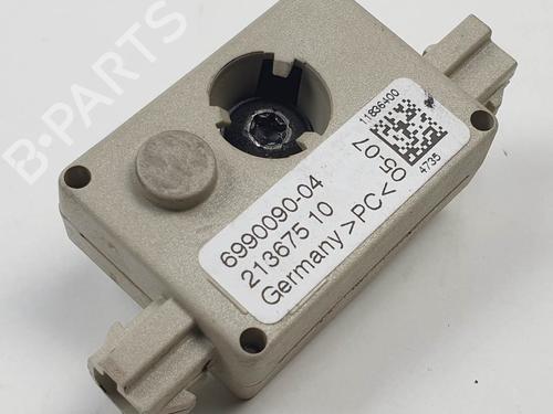 Used Electronic module Electronic module BMW X3 (E83) 2.0 d (150 hp) 28066218 28066218