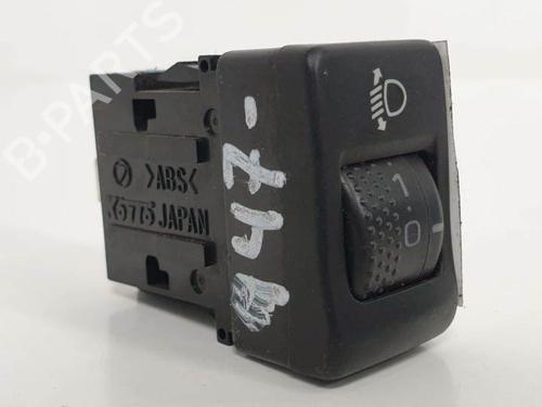 Used Headlight switch SUBARU FORESTER (SG_) 2.0 AWD (SG5) (125 hp) 7002180