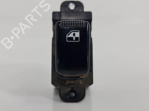 Used Right front window switch Right front window switch KIA RIO I Hatchback (DC) 1.3 (75 hp) 6887077 6887077