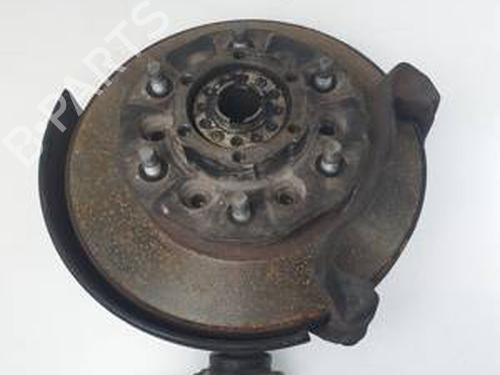 Used Right front steering knuckle NISSAN TERRANO II (R20) 2.7 TDi 4WD (125 hp) 30896289