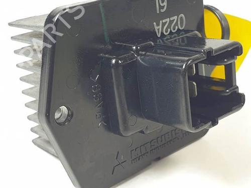 Used Heater resistor Heater resistor MITSUBISHI OUTLANDER II (CW_W) 2.0 DI-D (CW8W) (140 hp) 12364089 12364089