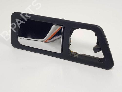 Used Front right interior door handle Front right interior door handle MERCEDES-BENZ 190 (W201) E 2.3 (132 hp) 10909741 10909741