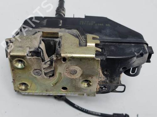 Front right lock KIA SHUMA I (FB) 1.8 i 16V 027779