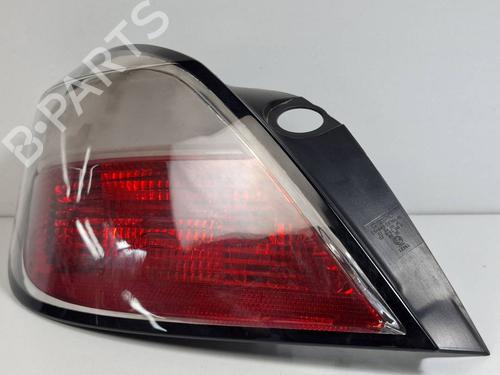 left-taillight-opel-astra-h-a04-2004-2005-2006-2007-2008-2009-2010-2011-2012-2013-2014-39261001 main image
