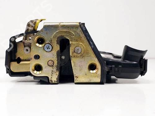 Front left lock TOYOTA COROLLA (_E12_) 1.6 VVT-i (ZZE121_, ZZE121R) | BP17360307C98 