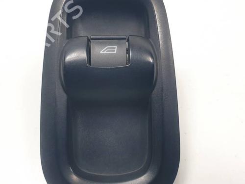 Used Right front window switch Right front window switch FORD TRANSIT CUSTOM V362 Van (FY, FZ) 2.2 TDCi (100 hp) 31033736 31033736