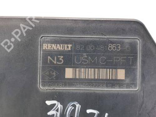 Caixa de fusíveis RENAULT MEGANE II (BM0/1_, CM0/1_) 2.0 dCi (BM1K, CM1K) | BP30763076E1