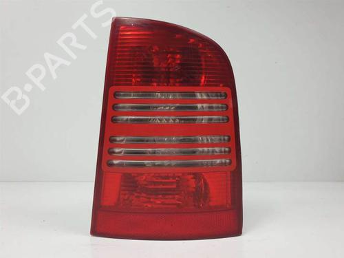 Used Right taillight SKODA OCTAVIA I Combi (1U5) 1.9 TDI (110 hp) 10910806