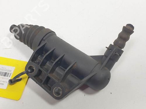 Used Clutch slave cylinder Clutch slave cylinder FIAT DOBLO MPV (119_, 223_) 1.3 JTD (75 hp) 13954652 13954652