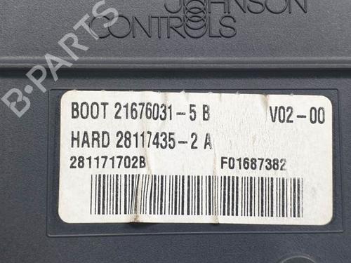 Fuse box PEUGEOT 307 (3A/C) 1.6 HDi 110 | BP24984435E1