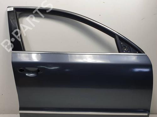 Used Right front door Right front door 37413652 37413652