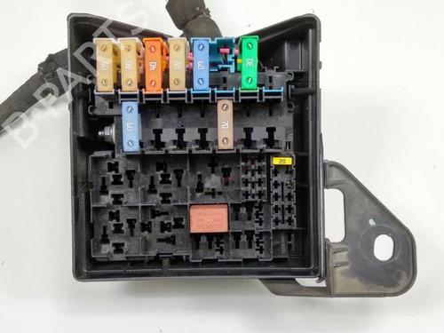 Used Fuse box Fuse box RENAULT LAGUNA III (BT0/1) 2.0 dCi (BT07, BT0J, BT14, BT1A, BT1S) (131 hp) 8100366 8100366