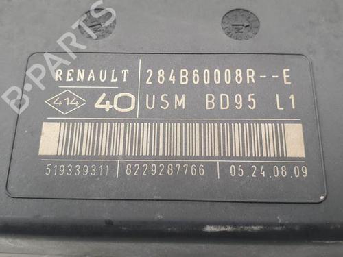 Fuse box RENAULT MEGANE III Hatchback (BZ0/1_, B3_) 1.6 16V (BZ0H) | BP21245647E1 