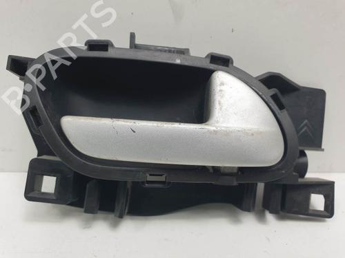 Used Front right interior door handle Front right interior door handle PEUGEOT 207 (WA_, WC_) 1.4 16V (88 hp) 9247264 9247264