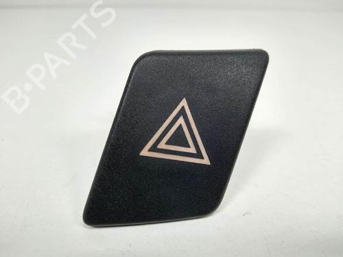 Used Warning switch Warning switch TOYOTA YARIS (_P9_) 1.3 VVT-i (SCP90_, SCP90R) (87 hp) 8062489 8062489