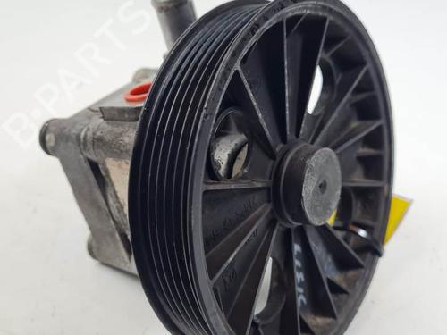 Used Steering pump VOLVO S60 I (384) D5 (163 hp) 29265742
