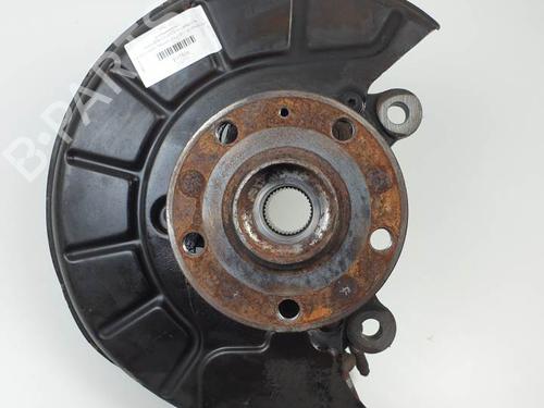 Used Right front steering knuckle VW TIGUAN (5N_) 2.0 TDI (140 hp) 28066048
