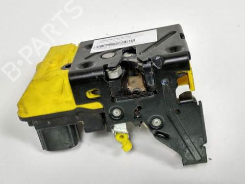 Used Front right lock VOLVO V70 II (285) D5 (163 hp) 8049405
