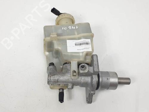 Used Brake master cylinder LAND ROVER RANGE ROVER III (L322) 3.0 D 4x4 (177 hp) 13406592