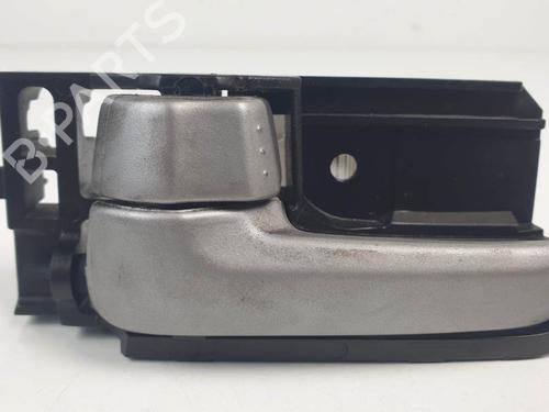 Used Front left interior door handle Front left interior door handle SUZUKI SWIFT III (MZ, EZ) 1.3 DDiS (RS413D) (75 hp) 20510945 20510945