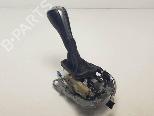 Used Gear lever Gear lever LAND ROVER RANGE ROVER III (L322) 3.6 D 4x4 (272 hp) 19657087 19657087