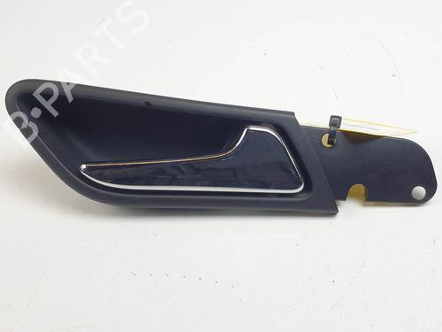 Used Front right interior door handle Front right interior door handle MERCEDES-BENZ B-CLASS Sports Tourer (W245) B 180 CDI (245.207) (109 hp) 24817171 24817171