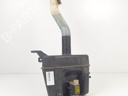 Used Windscreen washer tank KIA SPORTAGE II (JE_, KM_) 2.0 CRDi (140 hp) 25138771