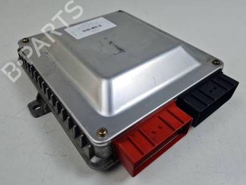 Used Engine control unit (ECU) LAND ROVER DISCOVERY II (L318) 2.5 Td5 4x4 (139 hp) 31240473