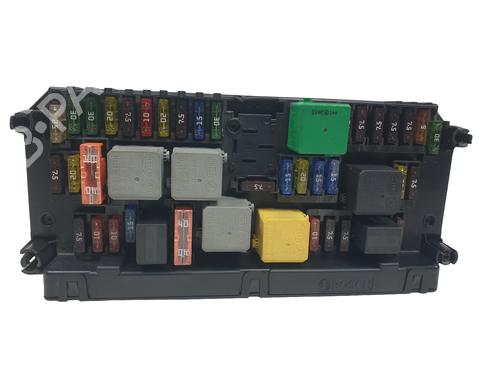 Used Fuse box Fuse box MERCEDES-BENZ GLK-CLASS (X204) 220 CDI 4-matic (204.984) (163 hp) 36447334 36447334