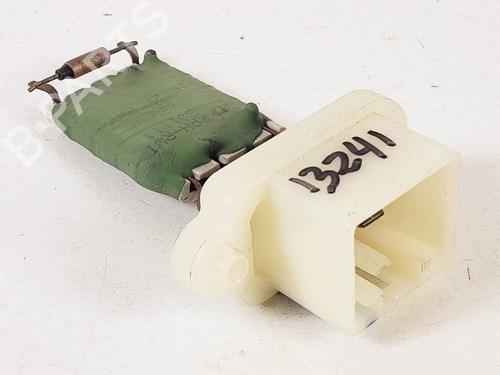 Used Heater resistor Heater resistor FORD FIESTA VI (CB1, CCN) 1.4 TDCi (70 hp) 17464369 17464369