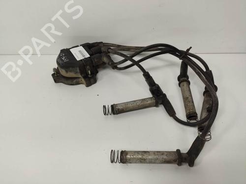 Used Ignition distributor Ignition distributor OPEL VECTRA A Hatchback (J89) 1.8 S (F68, M68) (88 hp) 8731736 8731736