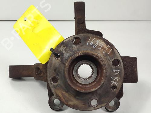 Used Left front steering knuckle RENAULT CLIO III (BR0/1, CR0/1) 1.4 16V (98 hp) 9132271