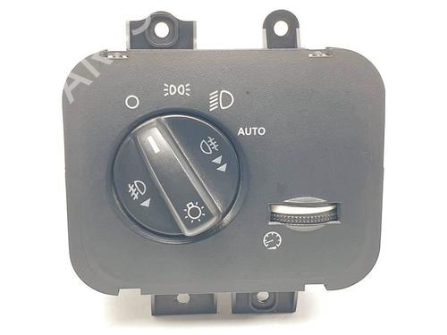 Used Headlight switch Headlight switch LAND ROVER DISCOVERY III (L319) 2.7 TD 4x4 (190 hp) 17207525 17207525