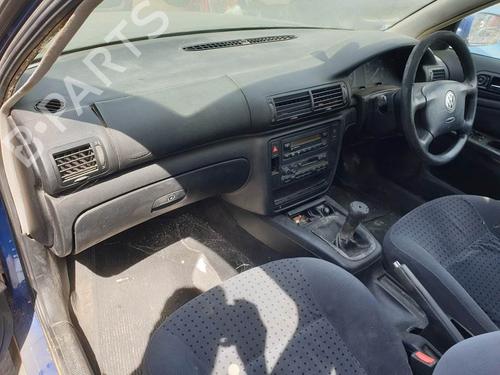Right front indicator VW PASSAT B5.5 (3B3) 1.9 TDI | BP12394747C33 - Image 8