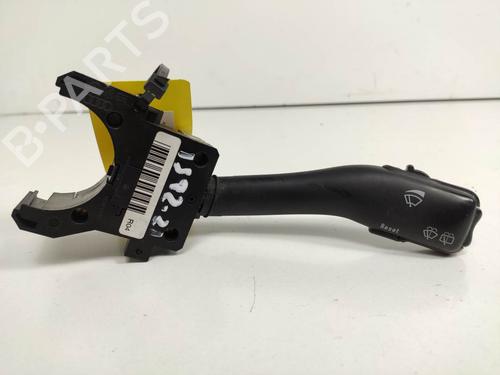 Used Steering column stalk Steering column stalk SKODA FABIA I (6Y2) 1.9 SDI (64 hp) 8908422 8908422