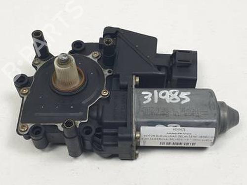 Rudehejsemotor forskærm højre AUDI A4 B5 (8D2) 1.8 T quattro (150 hp) 31058930