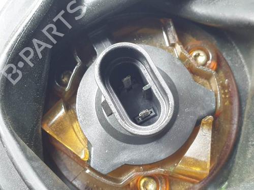 Right headlight BMW X5 (E53) 4.4 i | BP25138845C29 