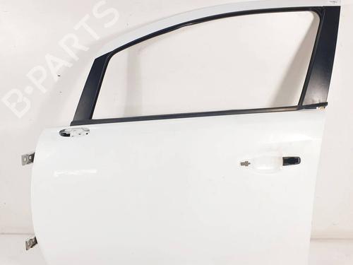 Used Left front door Left front door OPEL CORSA D (S07) 1.4 (L08, L68) (100 hp) 35818803 35818803