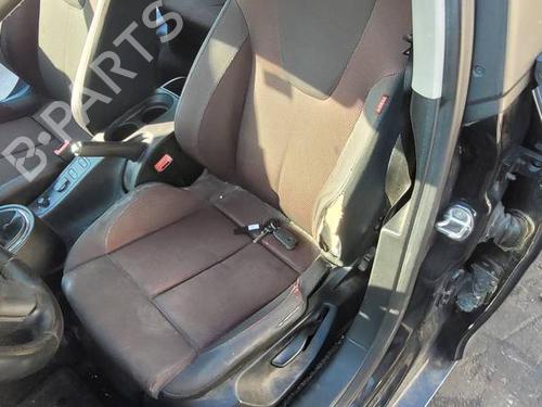 Fuse box SEAT LEON (1P1) 2.0 TDI | BP37087517E1 - Image 16