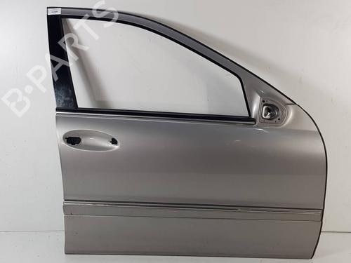 Used Right front door Right front door MERCEDES-BENZ C-CLASS (W203) C 200 Kompressor (203.042) (163 hp) 40176799 40176799