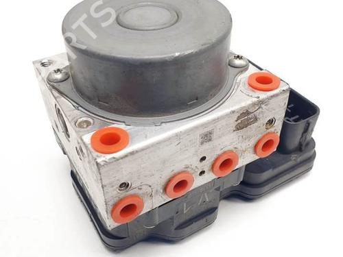 Used ABS pump ABS pump TOYOTA C-HR (_X1_) 1.8 Hybrid (ZYX10_, ZYX11_, ZYX10R, ZYX11R) (122 hp) 8891264 8891264