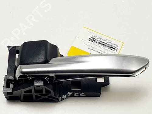 Used Rear left interior door handle Rear left interior door handle 25403727 25403727