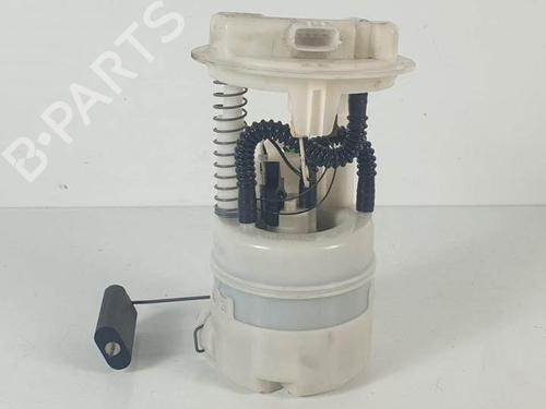 Used Fuel pump RENAULT CLIO III (BR0/1, CR0/1) 1.6 16V (BR05, BR0B, BR0Y, BR15, BR1J, BR1M, BR1Y, CR0B,... (112 hp) 12393984