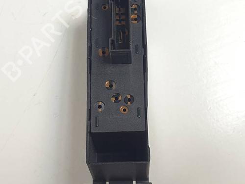 Right front window switch BMW 3 (E46) 320 d | BP29875192I26