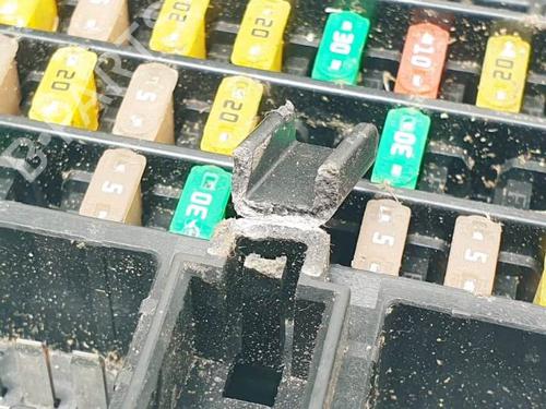 Fuse box SEAT LEON (5F1)  | BP17017002E1 