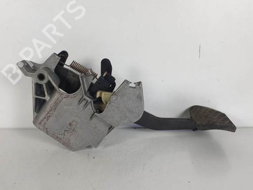 Break pedal MERCEDES-BENZ E-CLASS T-Model (S210) E 230 T (210.237) | BP12392479I19 